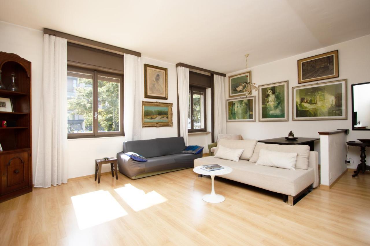 Apartmán Note D'Artista-Duomo 15 Minutes Milán Exteriér fotografie